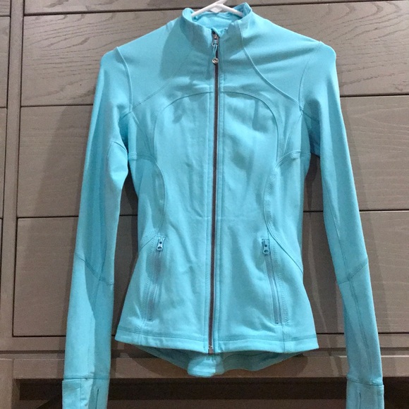 lululemon athletica Tops - Lululemon Zip Up Light Sweatshirt